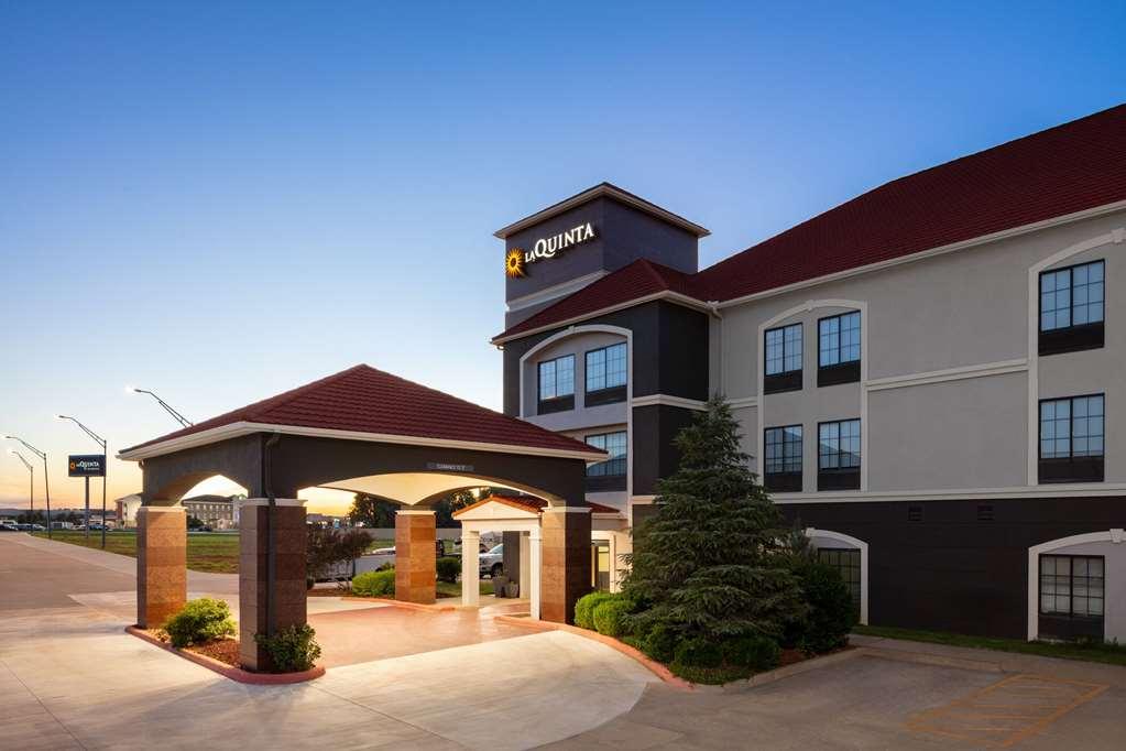 Hotel La Quinta By Wyndham Woodward Exteriér fotografie