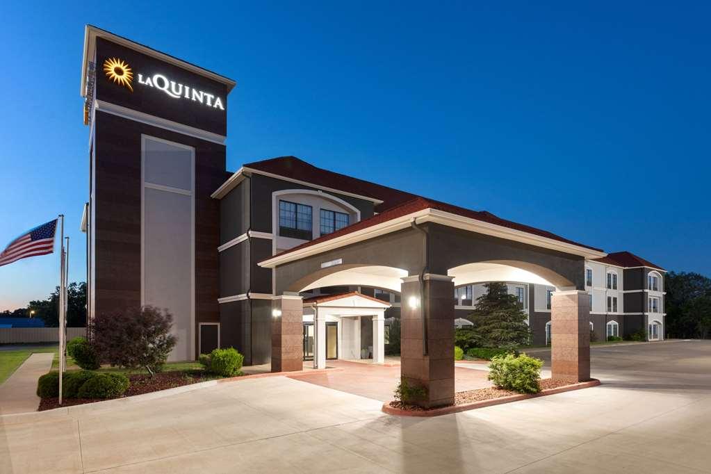 Hotel La Quinta By Wyndham Woodward Exteriér fotografie